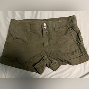 Sanctuary clothing green shorts